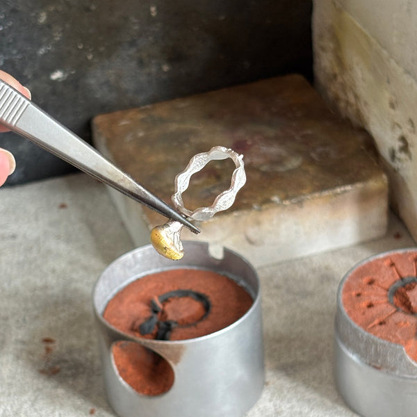 Sand casting 'by the sea' workshop